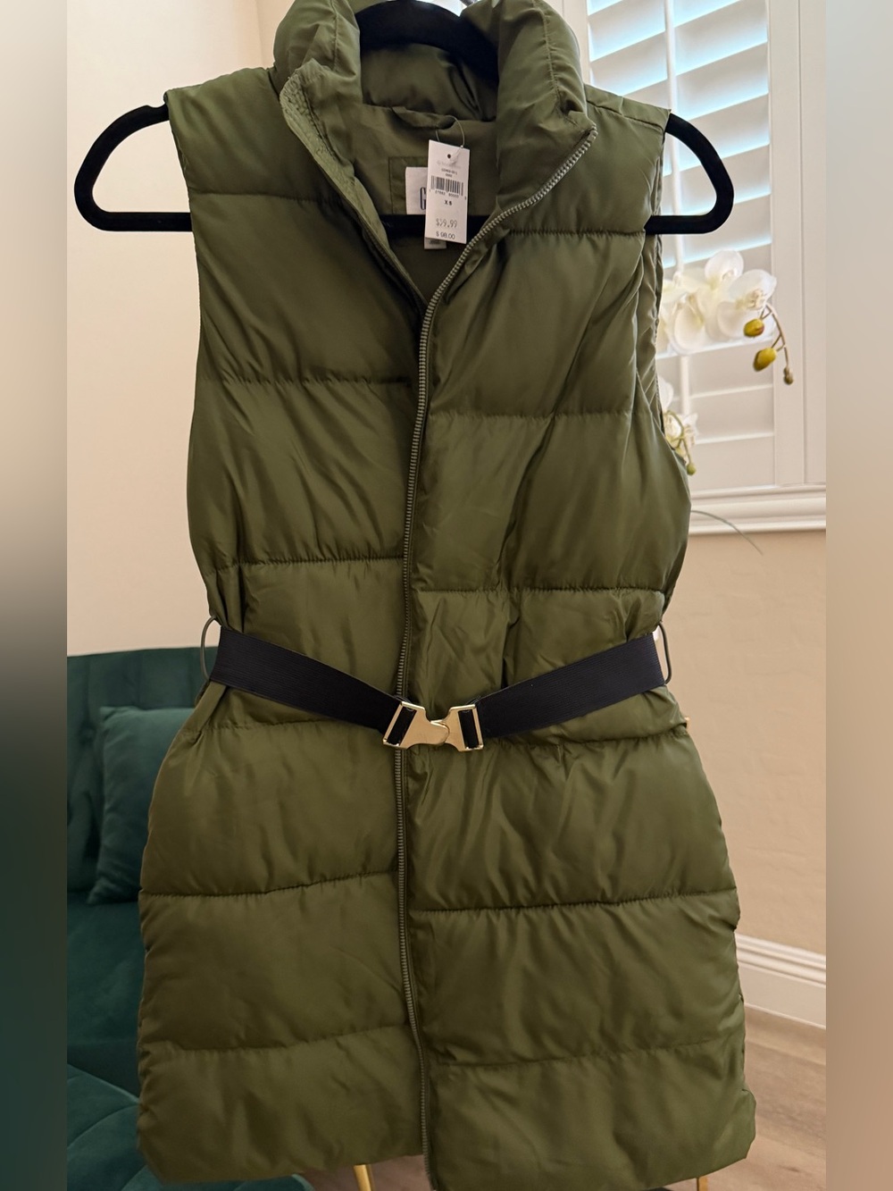 New GAP Olive Green Quilted Puffer Vest with Black Belt size XS